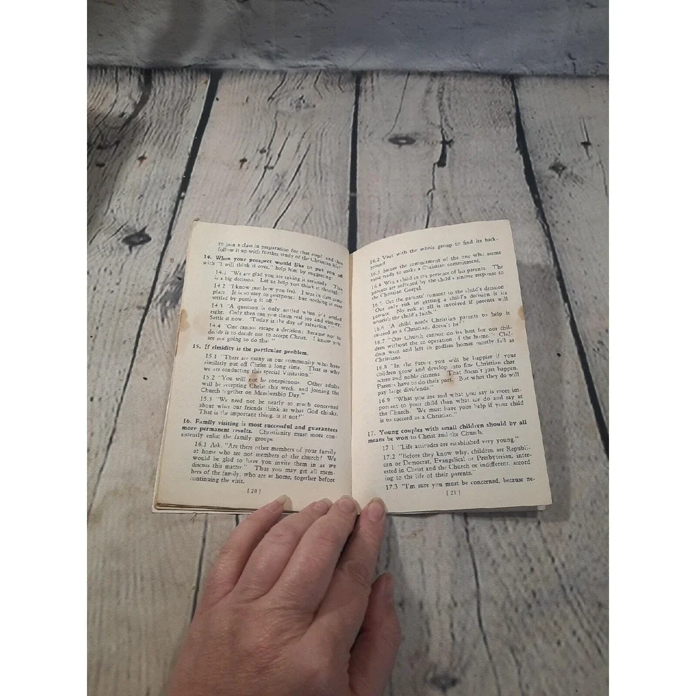 Lay Workers Manual for Visitation‎ Evangelism Booklet VTG Church 32pg READ